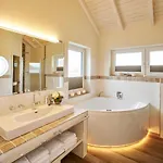 Ferienhaus Luxuswellnesshaus Ostseetraum